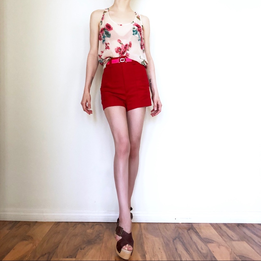 Red Geometric HIGH WAISTED PINUP Retro SHORTS - Picture 4 of 8
